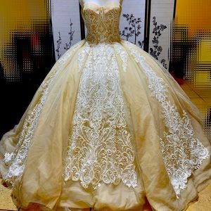 Wedding Dress Ball Gown Luxury Princess Real Pictures